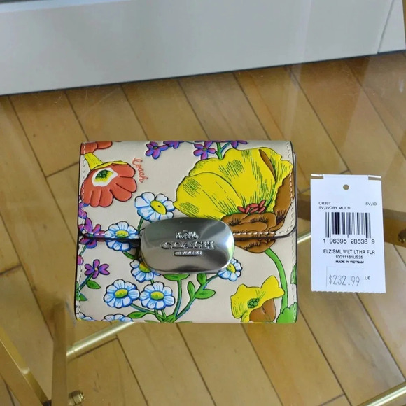Coach CR397 Eliza Small Wallet With Floral Print - Picture 1 of 9